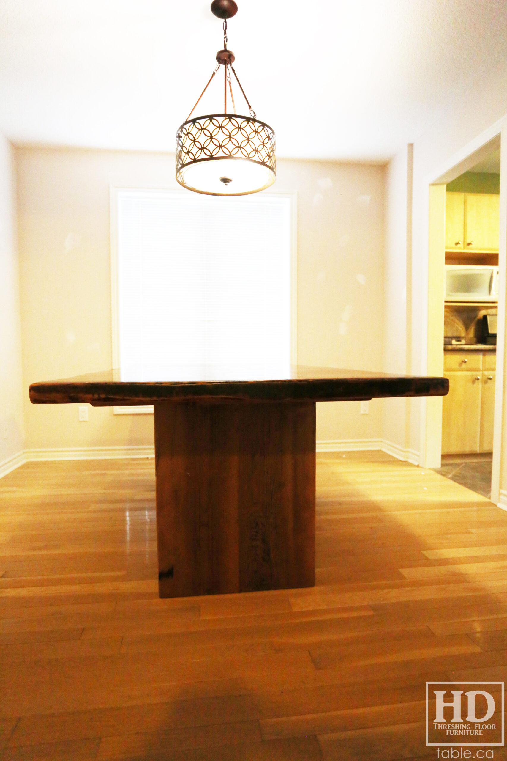 Modern Reclaimed Wood Table by HD Threshing Floor Furniture / www.table.ca