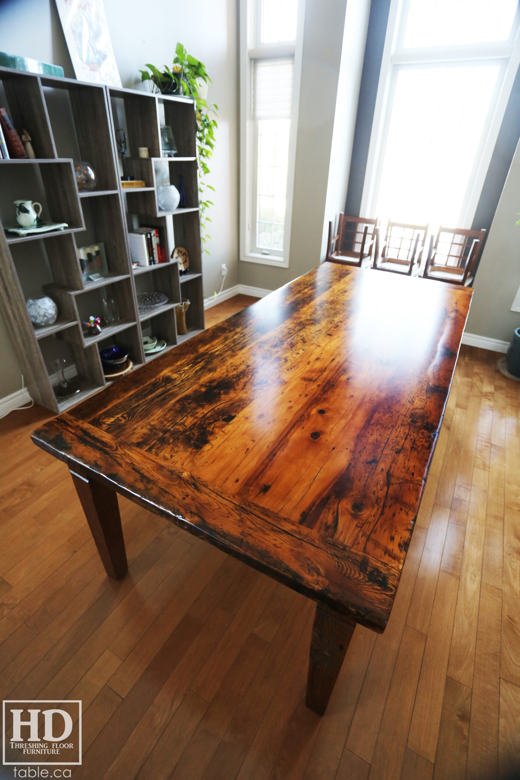 Reclaimed Wood Harvest Table by HD Threshing Floor Furniture / www.table.ca