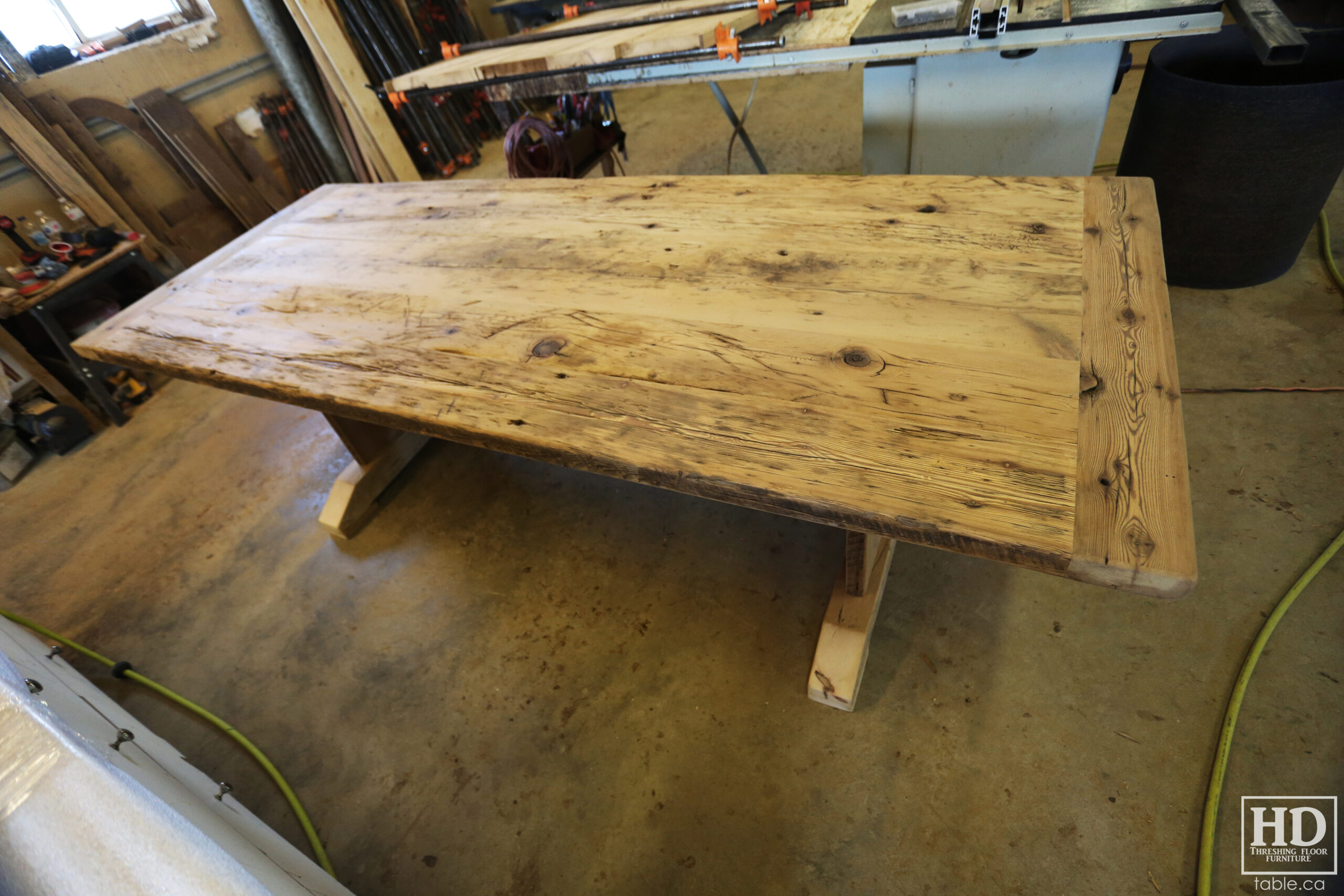 Rustic Reclaimed Wood Table made from Ontario Barnwood by HD Threshing Floor Furniture / www.table.ca