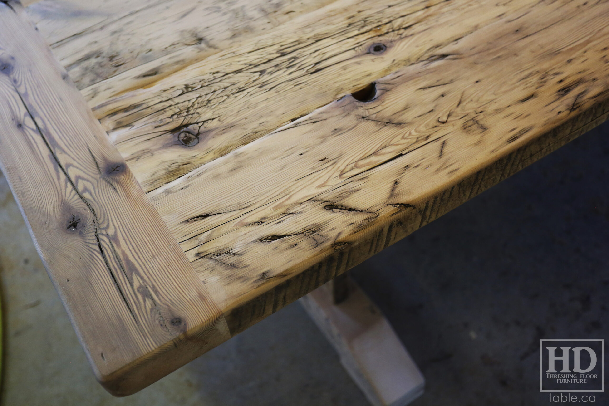 Rustic Reclaimed Wood Table made from Ontario Barnwood by HD Threshing Floor Furniture / www.table.ca