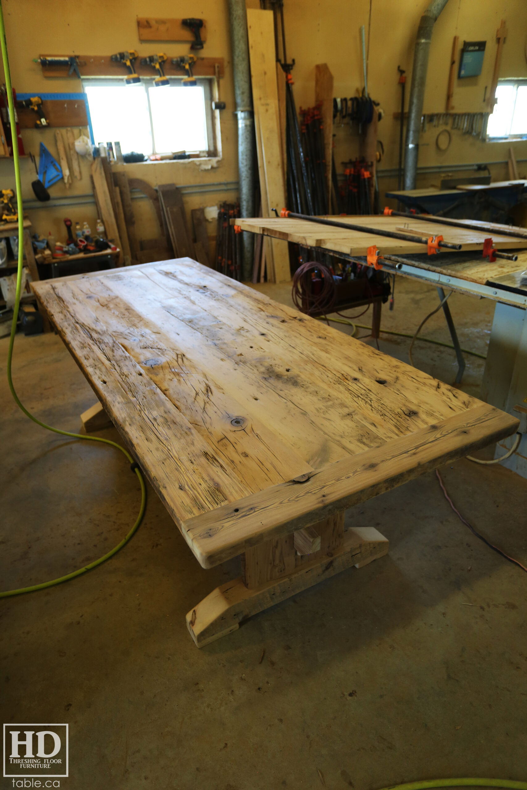 Rustic Reclaimed Wood Table made from Ontario Barnwood by HD Threshing Floor Furniture / www.table.ca