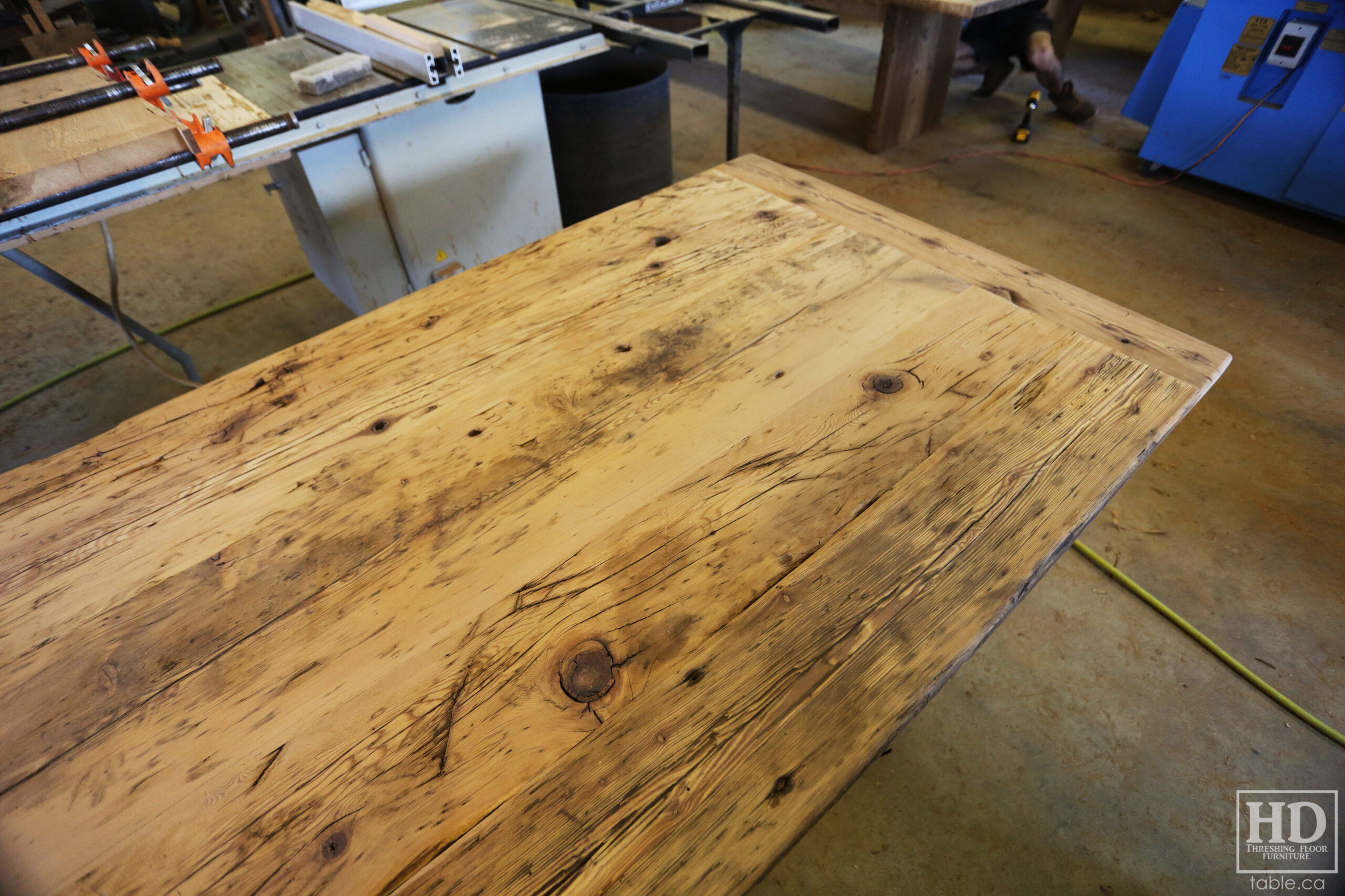 Rustic Reclaimed Wood Table made from Ontario Barnwood by HD Threshing Floor Furniture / www.table.ca