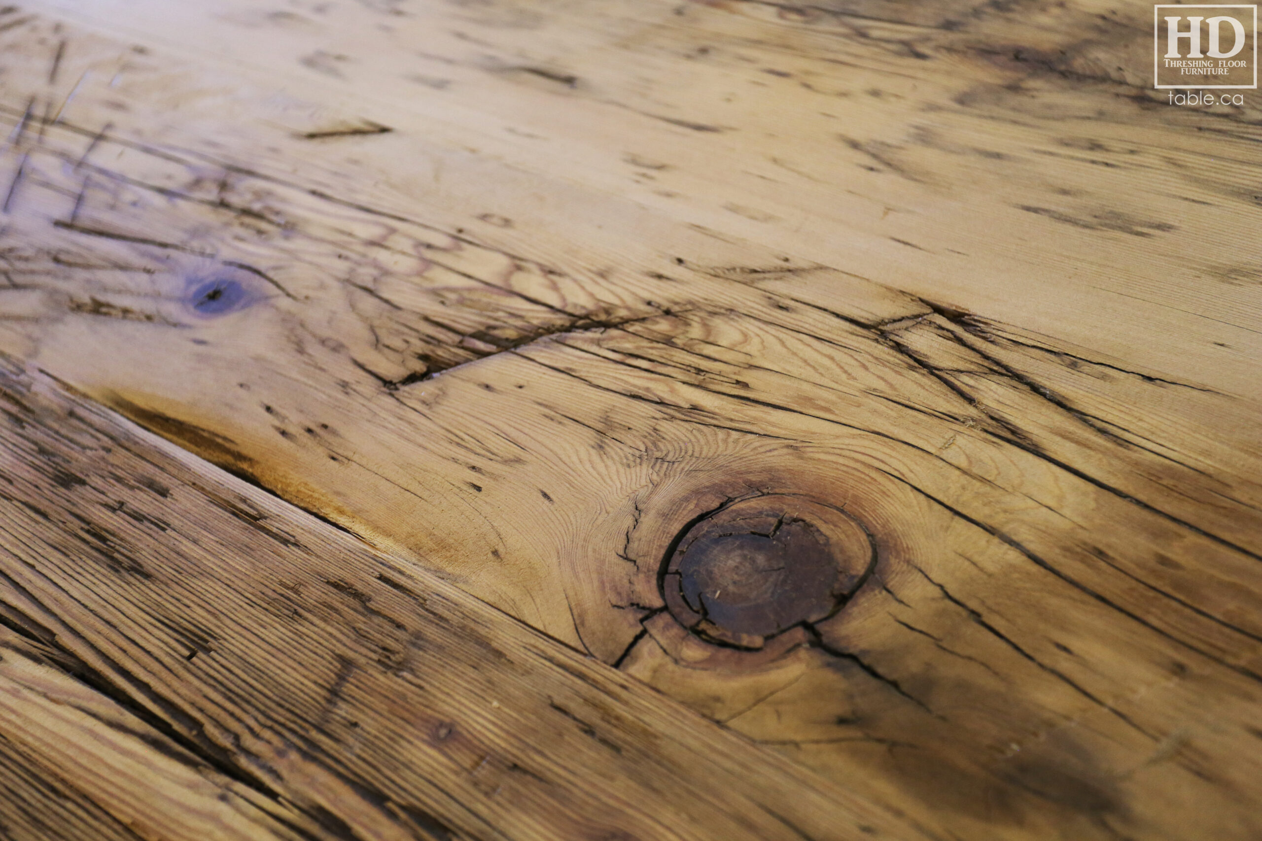 Rustic Reclaimed Wood Table made from Ontario Barnwood by HD Threshing Floor Furniture / www.table.ca