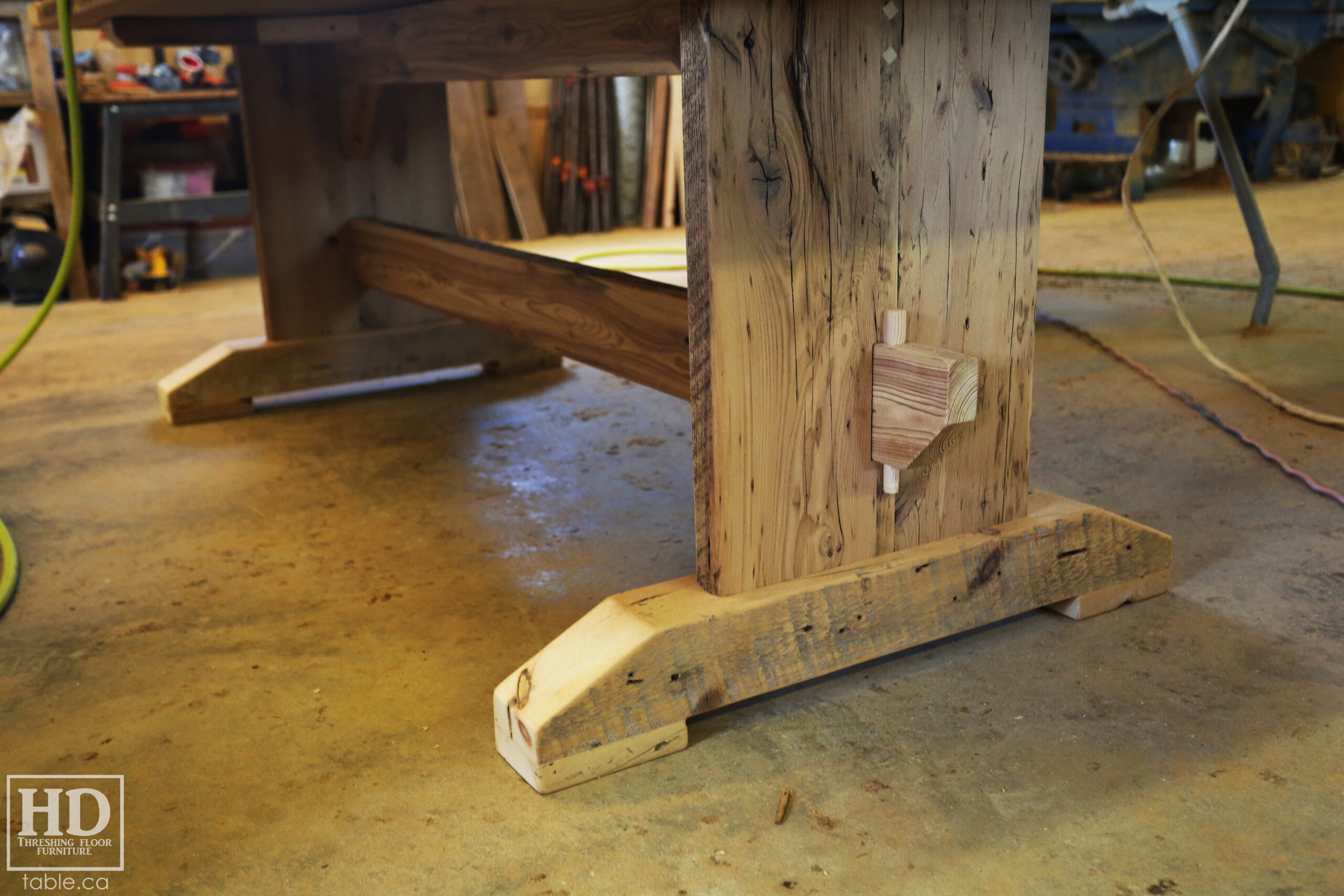 Rustic Reclaimed Wood Table made from Ontario Barnwood by HD Threshing Floor Furniture / www.table.ca