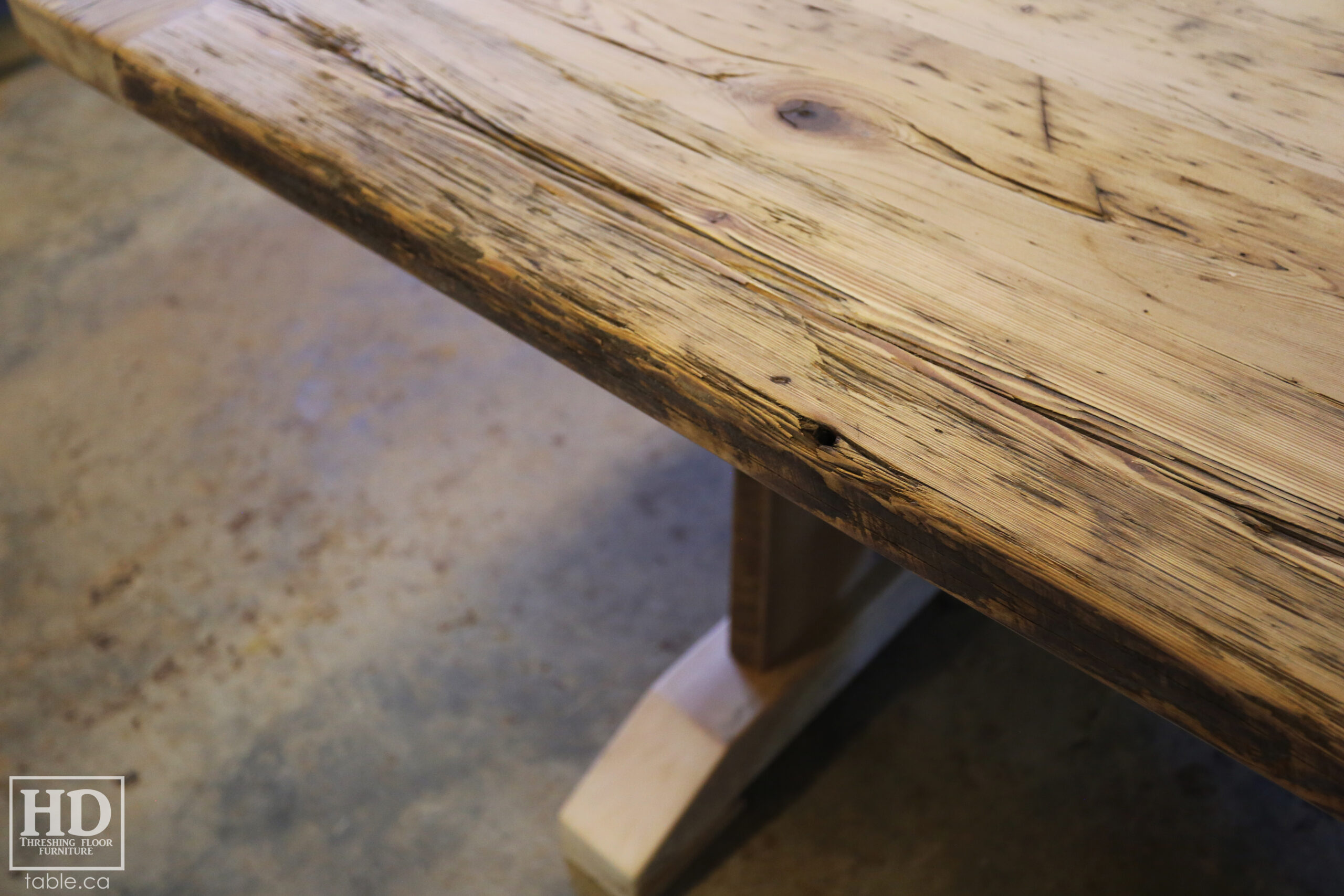 Rustic Reclaimed Wood Table made from Ontario Barnwood by HD Threshing Floor Furniture / www.table.ca