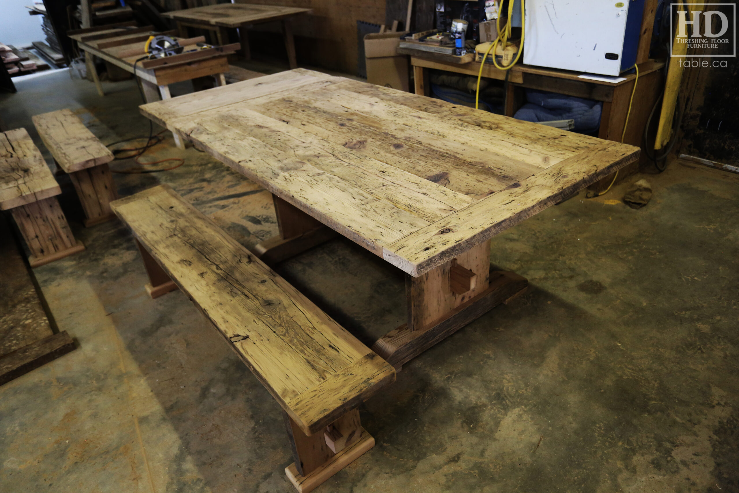 Reclaimed Wood Table & Bench by HD Threshing Floor Furniture / www.table.ca 