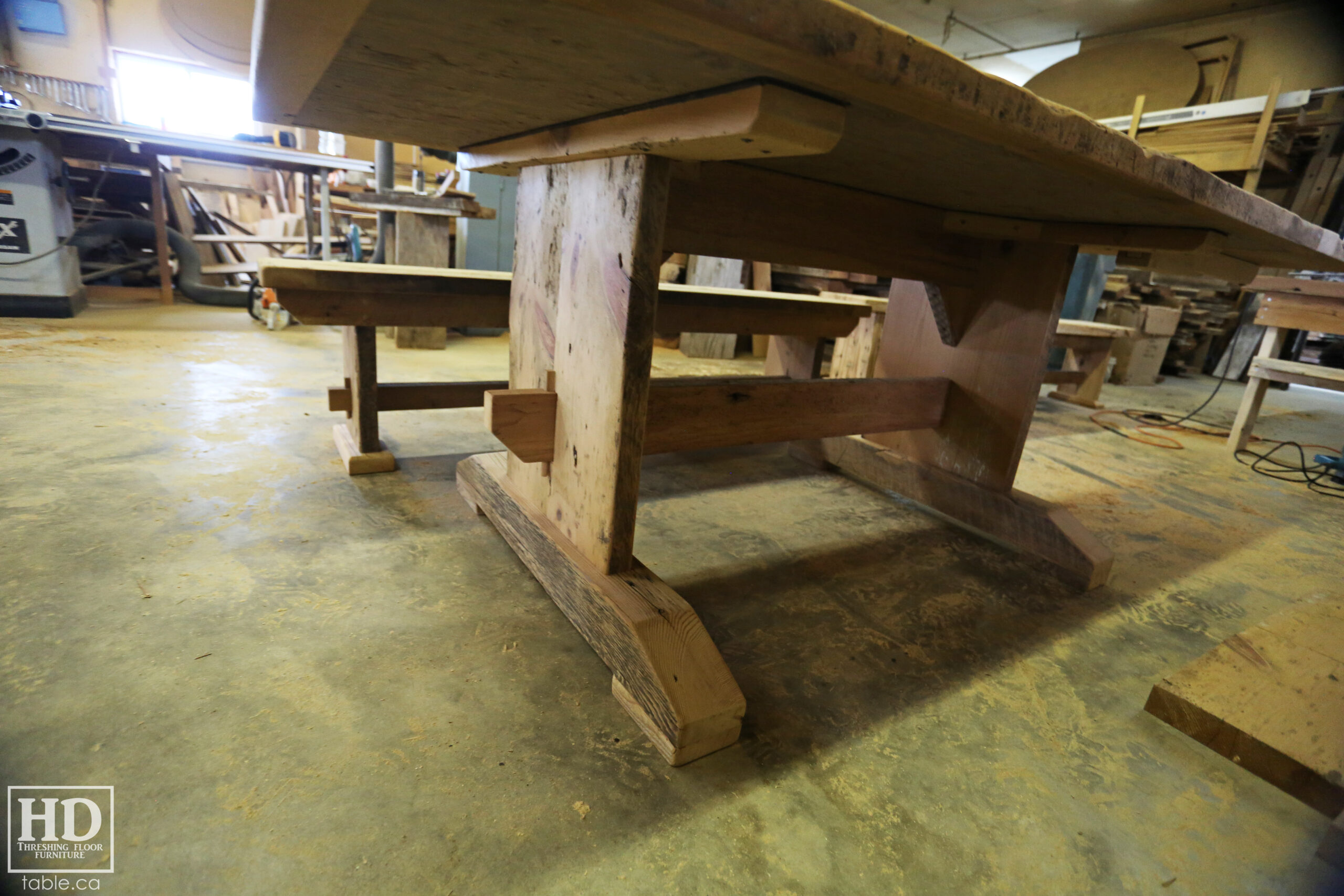 Reclaimed Wood Table & Bench by HD Threshing Floor Furniture / www.table.ca