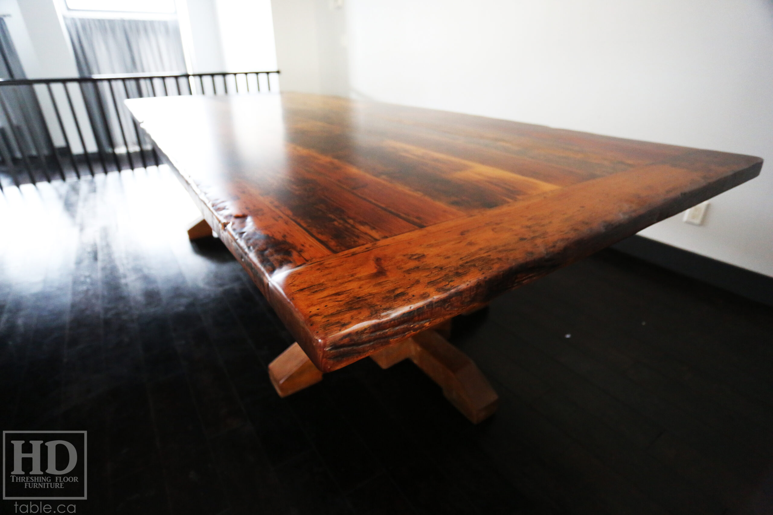 Rustic Pedestal Table made from Reclaimed Ontario, Canada Barnwood by HD Threshing Floor Furniture / www.table.ca