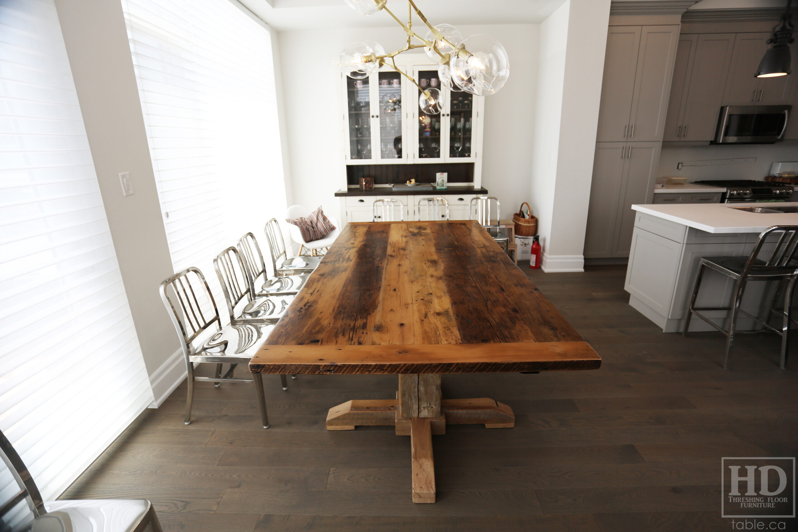 Reclaimed Wood Table by HD Threshing Floor Furniture / www.table.ca