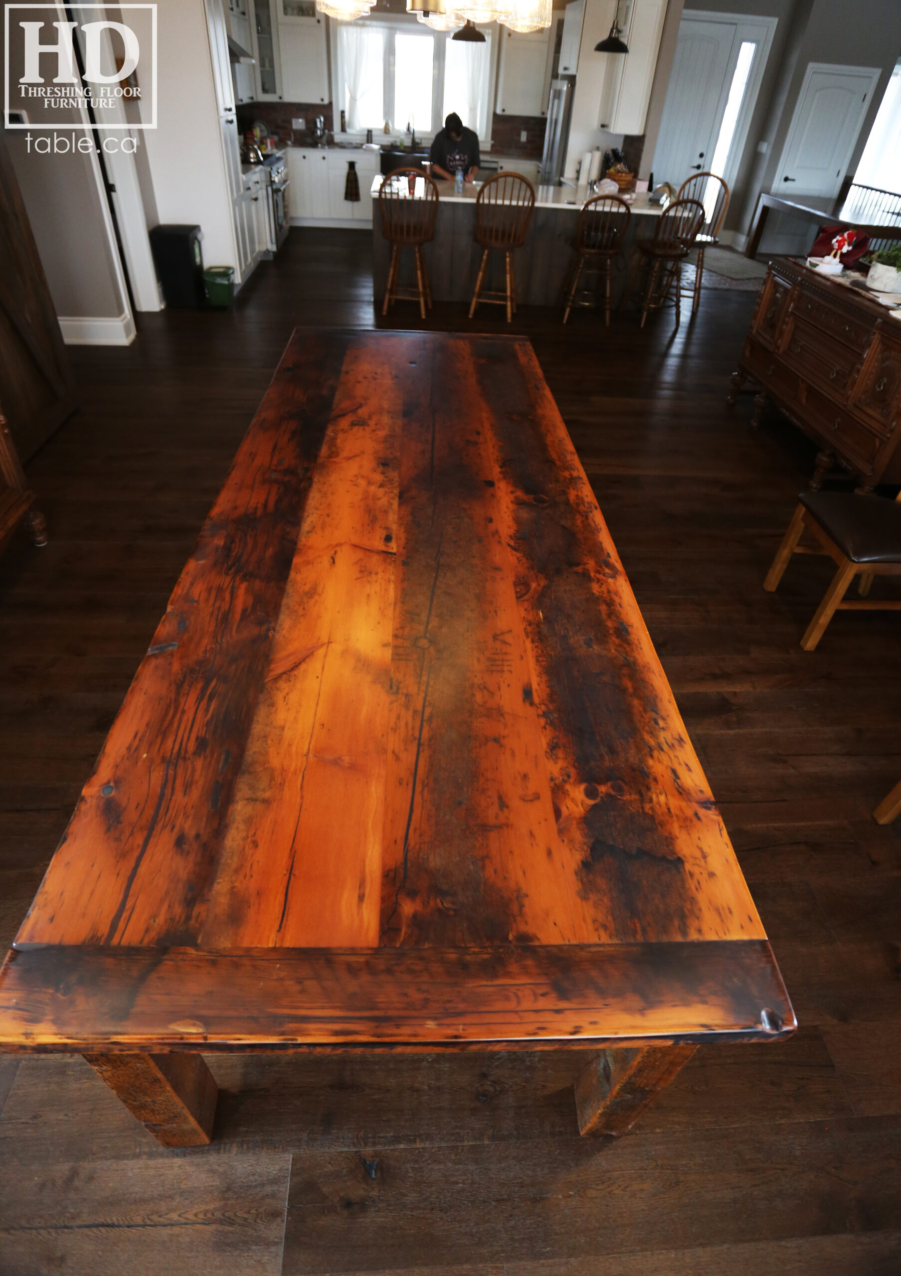 Reclaimed Wood Harvest Table by HD Threshing Floor Furniture / www.table.ca