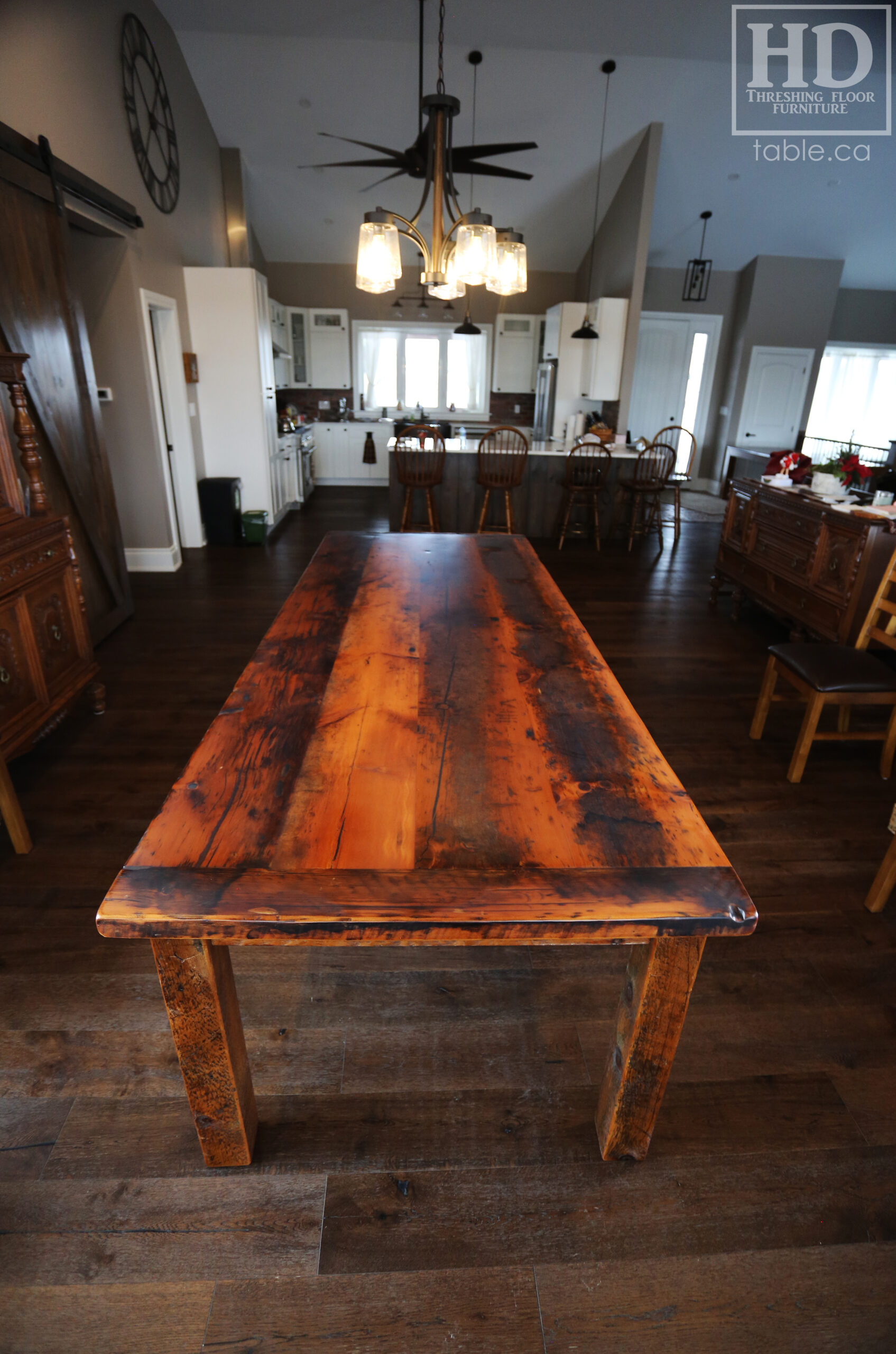 Reclaimed Wood Harvest Table by HD Threshing Floor Furniture / www.table.ca