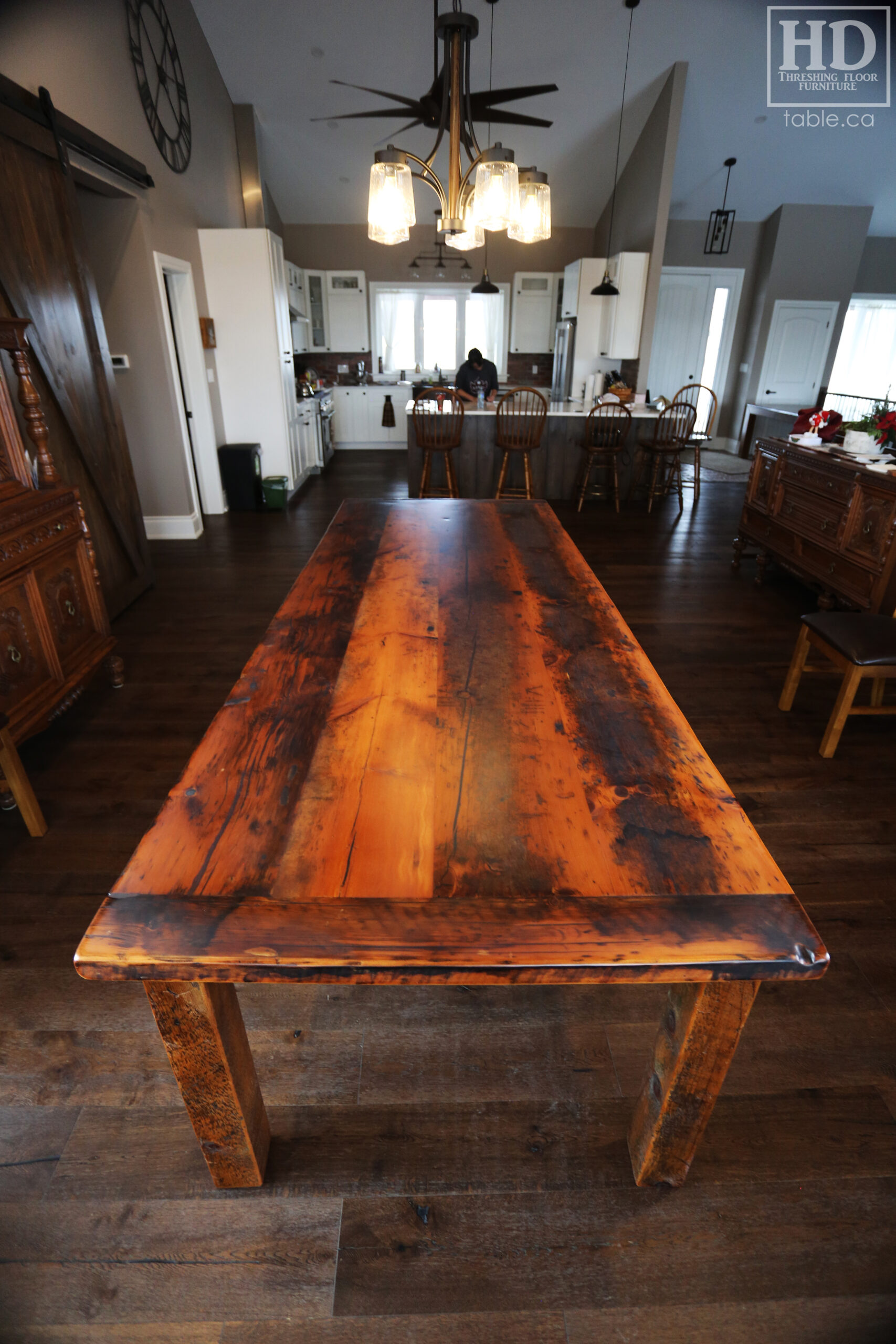 Reclaimed Wood Harvest Table by HD Threshing Floor Furniture / www.table.ca