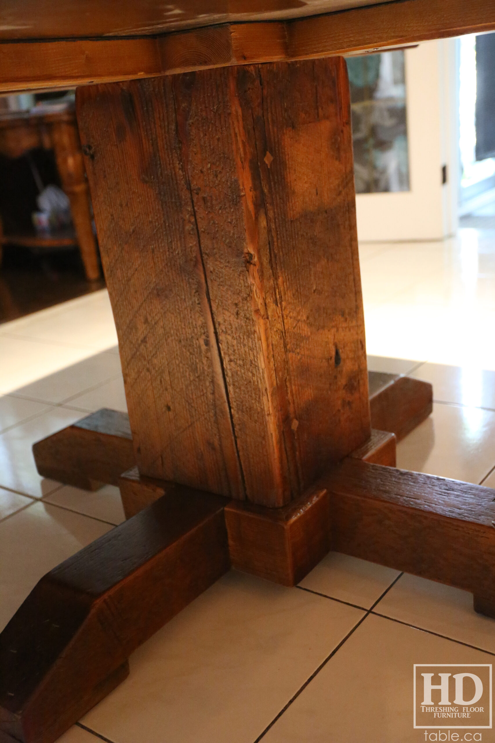 Reclaimed Wood Pedestal Kitchen Table by HD Threshing Floor Furniture / www.table.ca