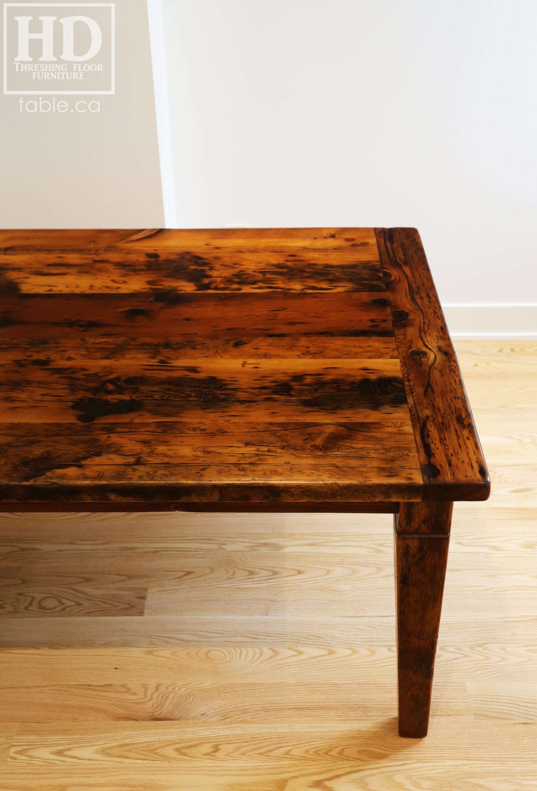 Reclaimed Wood Harvest Table by HD Threshing Floor Furniture / www.table.ca