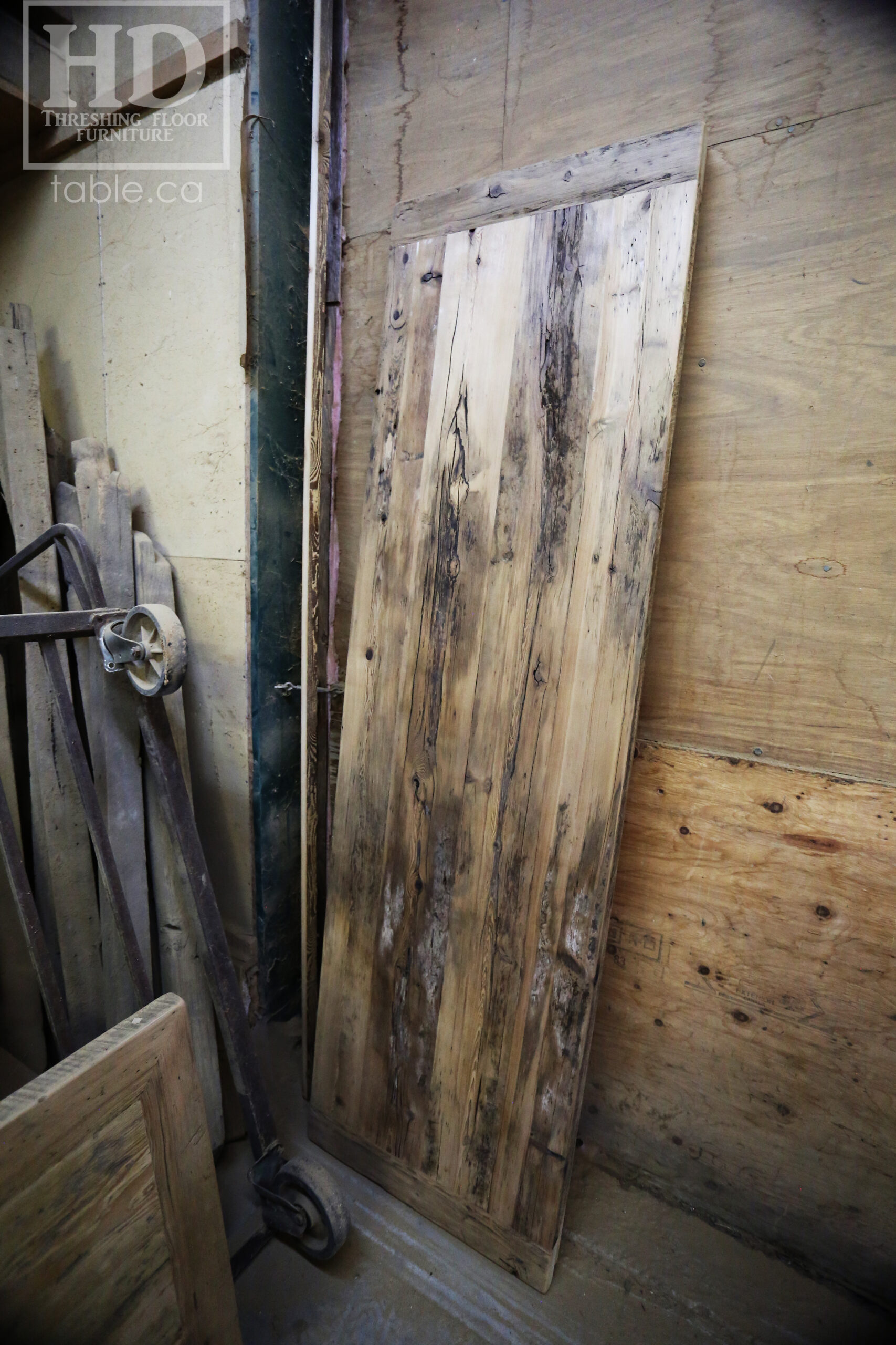 Restaurant Table Tops made from Reclaimed Ontario Barnwood by HD Threshing Floor Furniture / www.table.ca