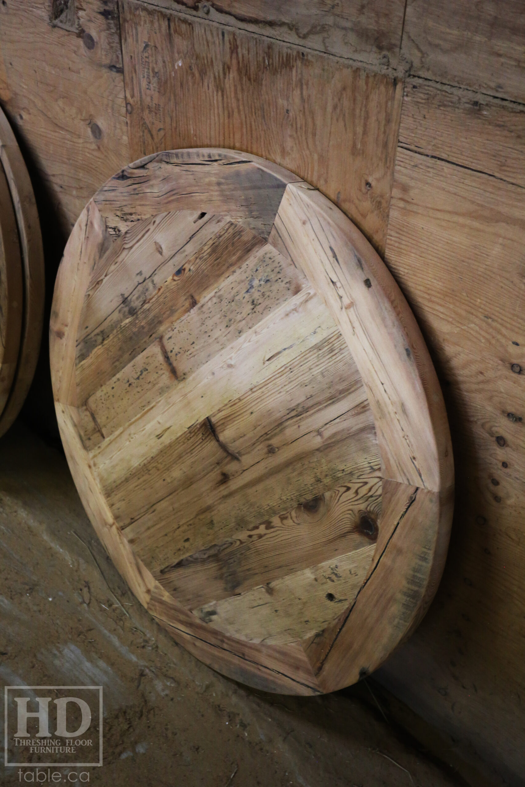 Restaurant Table Tops made from Reclaimed Ontario Barnwood by HD Threshing Floor Furniture / www.table.ca