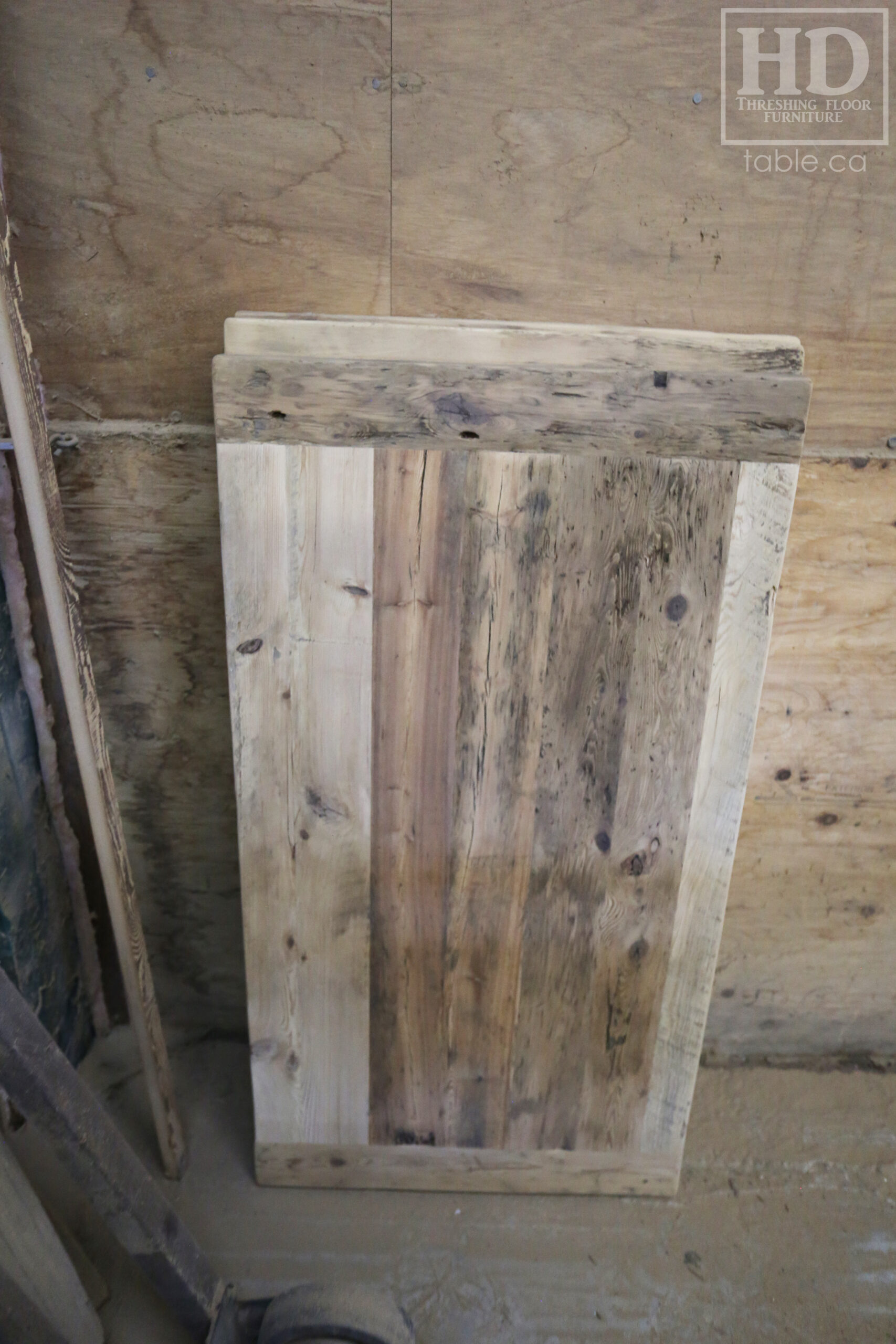 Restaurant Table Tops made from Reclaimed Ontario Barnwood by HD Threshing Floor Furniture / www.table.ca